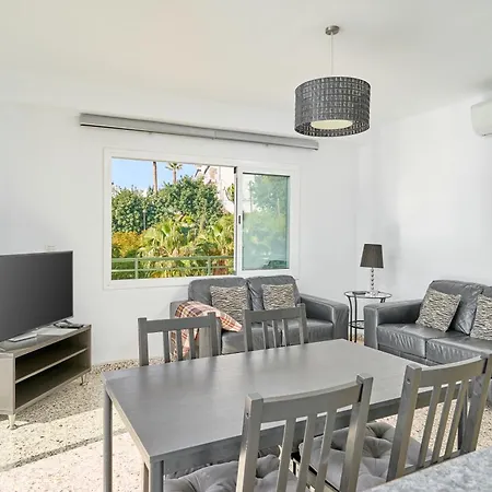 Apartment Bright And Spacious 2 Bed Nerja
